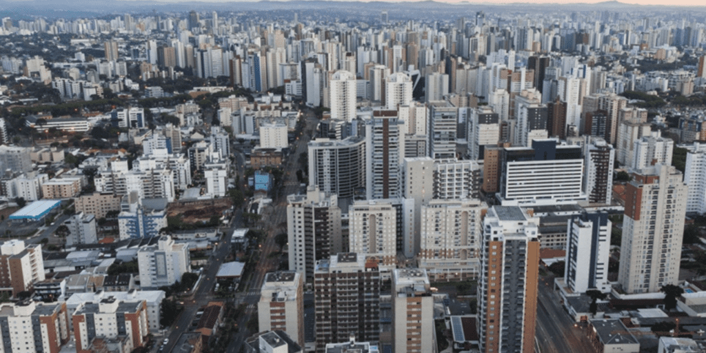 curitiba supera bc economiapr