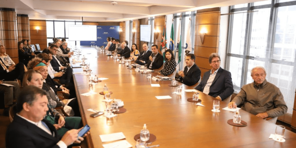 seminario negocios curitiba economiapr