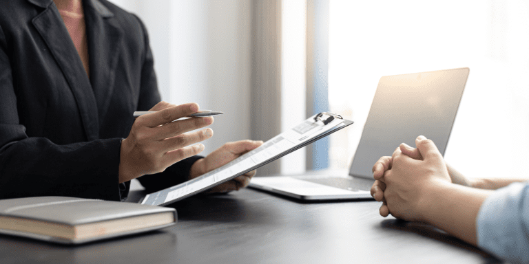 curriculo personalizado economiapr