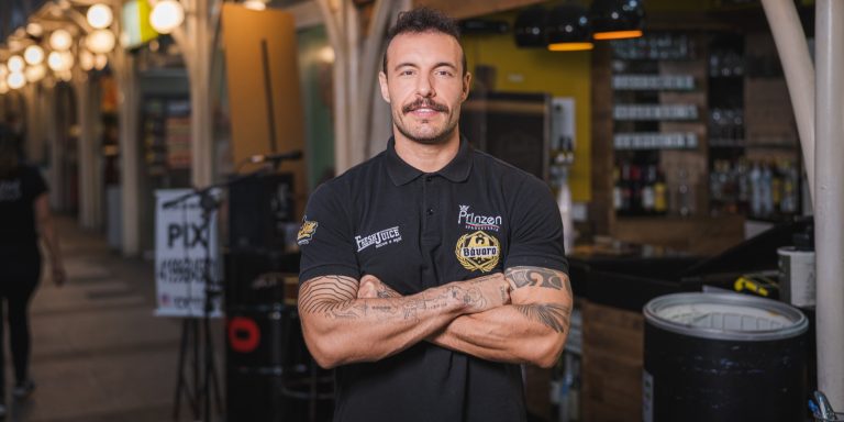 Rua 24 Horas Economia PR