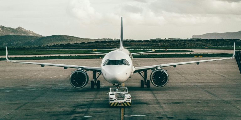 Infraestrutura aeroportuária sul economia pr