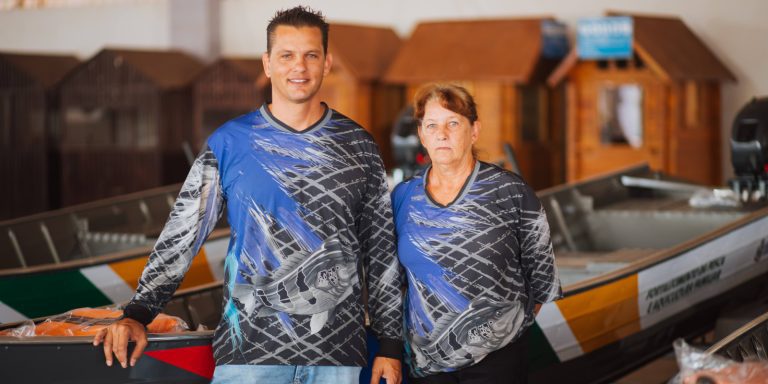 Itaipu embarcaçoes entre rios do oeste Economia PR