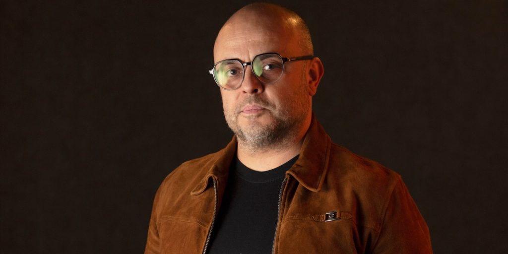 Orlando Custódio infield Economia PR