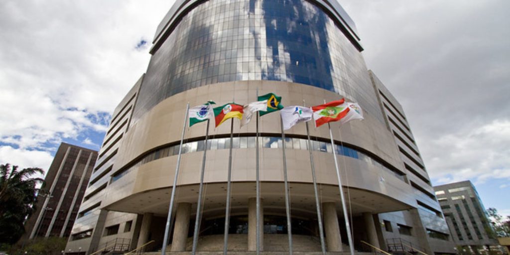 firewall trf4 economiapr