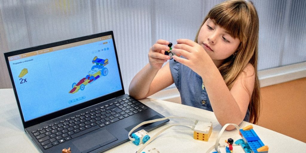 robótica educacional economia pr