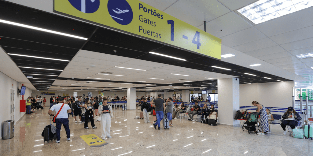 aeroporto foz 2024 economiapr