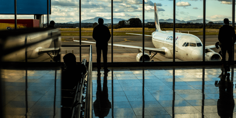 aeroporto curitiba economiapr