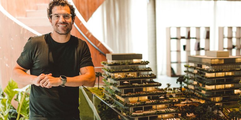 Alfredo Gulin Neto AG7 Luxo Economia PR