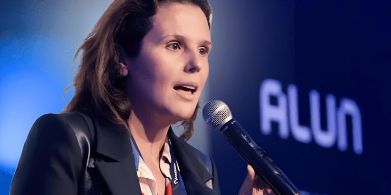 Escolas públicas IA Economia PR