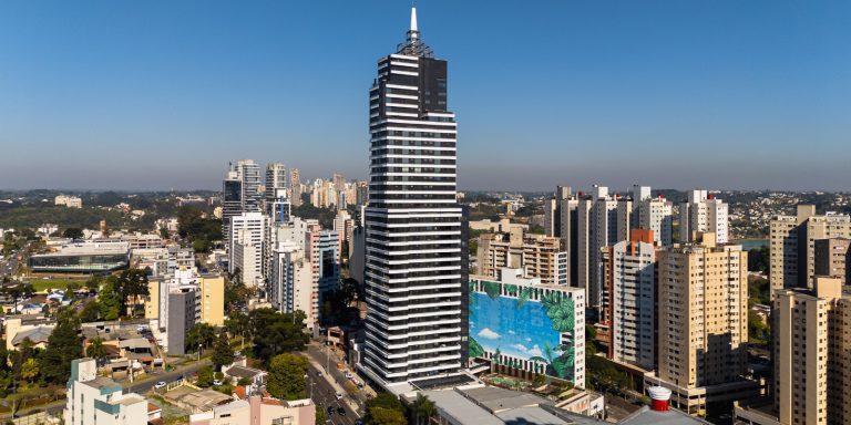 mercado imobiliário de luxo economia pr