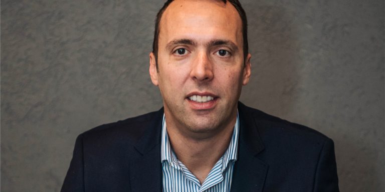 Fernando low code Economia PR