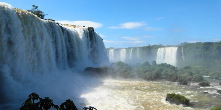Foz do Iguaçu Hotelaria Economia PR