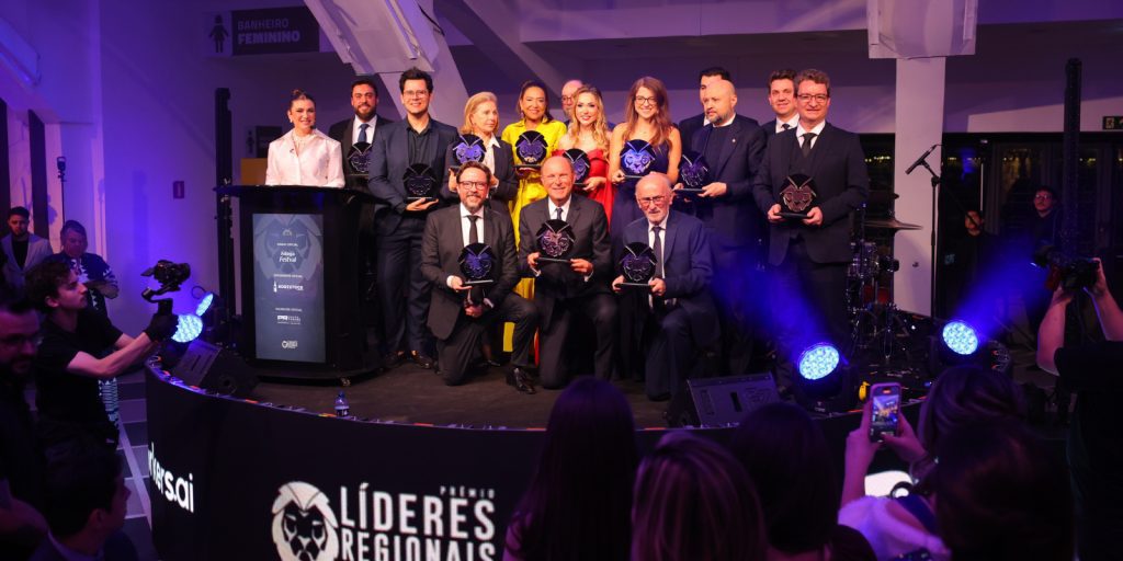 premio lideres regionais economiapr