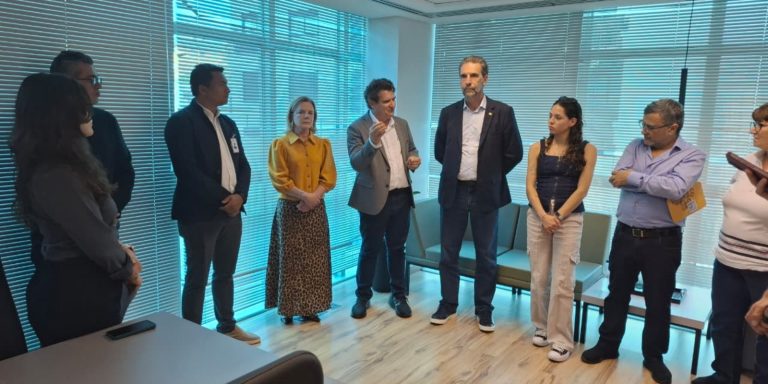 Itaipu Parquetec Negócios Economia PR