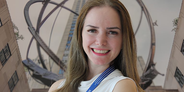 Professora franquia Economia PR