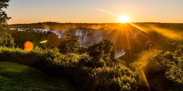 Urbia Cataratas Parque Nacional Economia PR