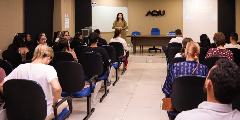 Varejo Umuarama Natal Economia PR