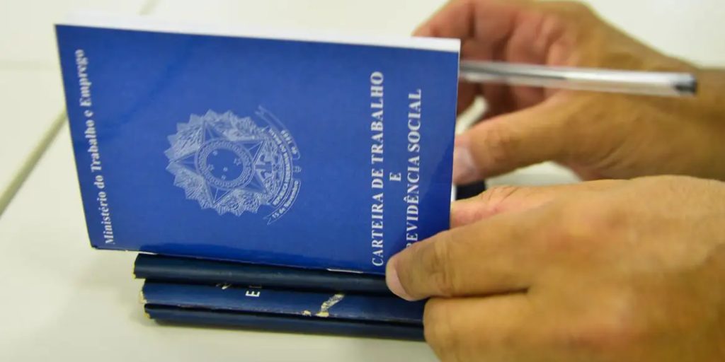 Campo Magro Empregos Economia PR