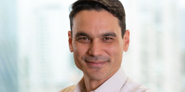 Carros híbridos mobilidade sustentável Economia PR