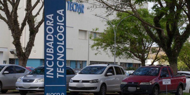 Incubadora tecpar startups