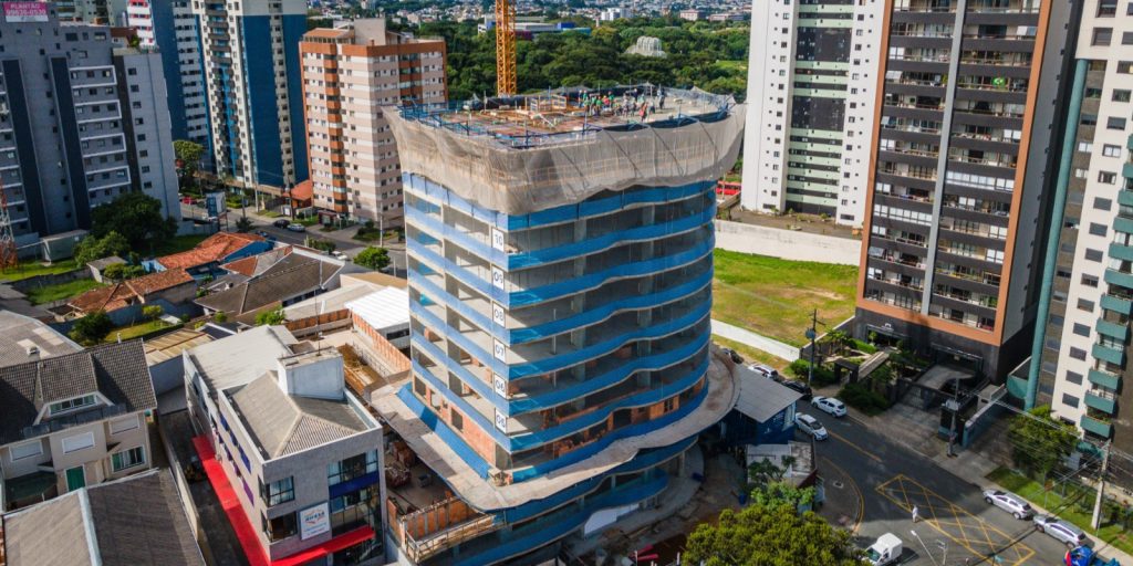 mercado imobiliário curitiba valorização economia pr