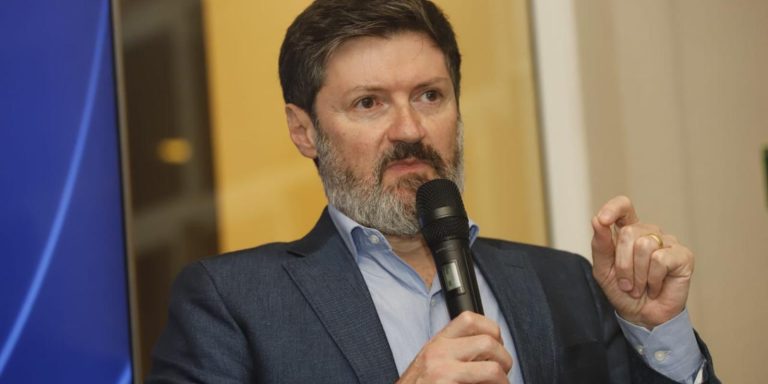 macroeconomia tributação empresariado economia pr