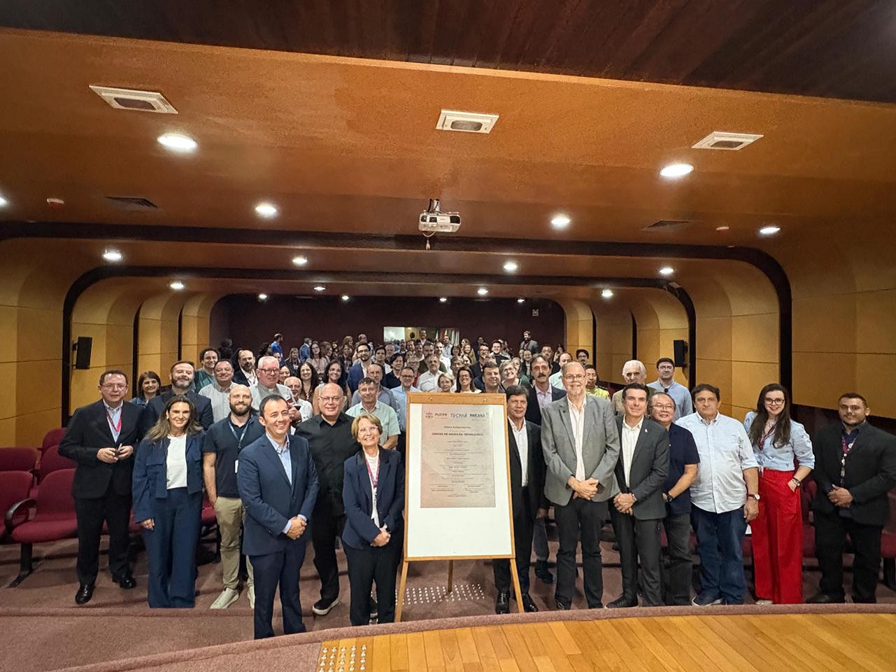 pedra fundamental economiapr