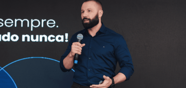 Berry Kleber Amora Economia PR