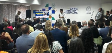 Tecnologia vagas Curitiba Economia PR