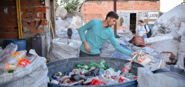 plastic bank economiapr