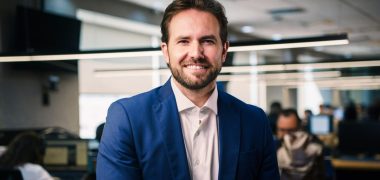 w1 vagas curitiba economia pr